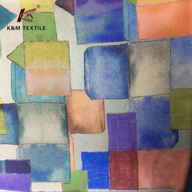 100 d涤纶的跑步鞋