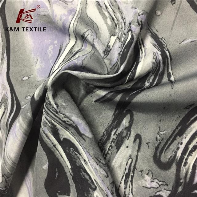 春亚纺织物印制300 t 100%雷竞技app安卓下载