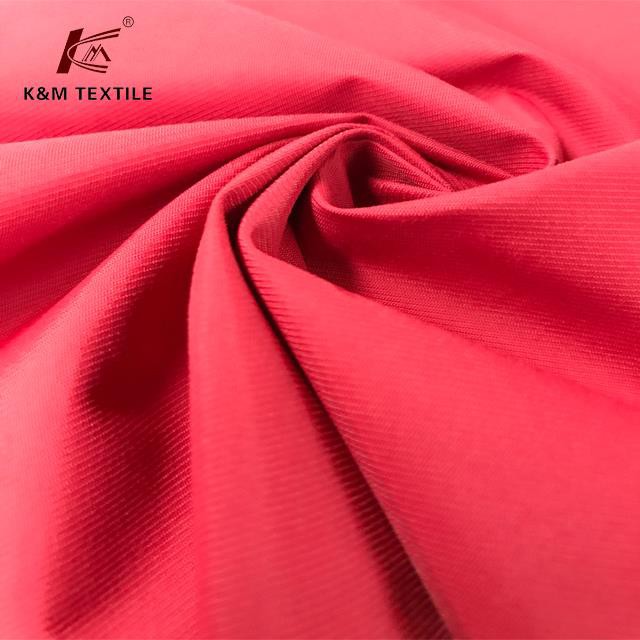 尼龙斜纹红染色牛津塔丝绒与pu涂层织物雷竞技app安卓下载