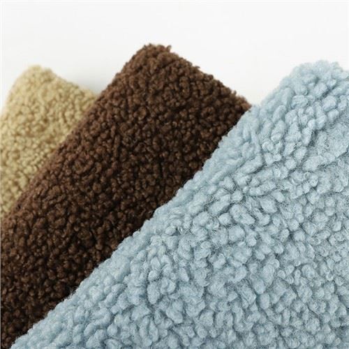 聚酯羊毛泰迪丝绒织物雷竞技app安卓下载